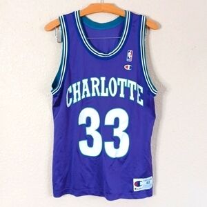 VINTAGE Champion Alonzo Mourning Hornets Jersey.